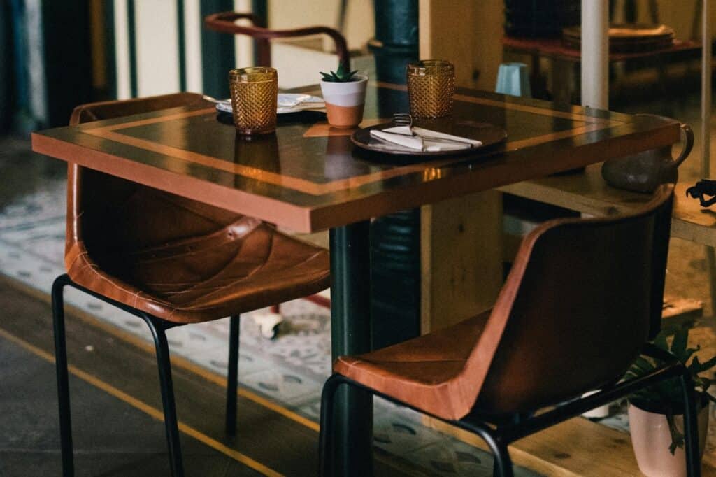 Table and chairs in an empty cafe